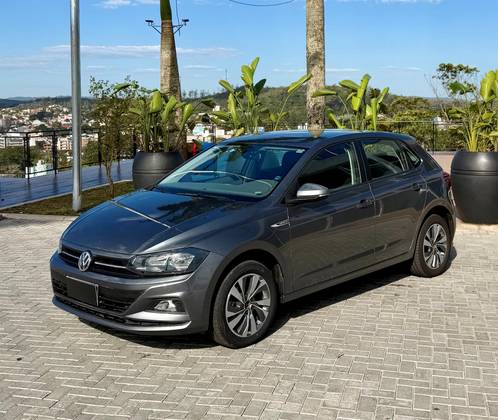 VOLKSWAGEN POLO 1.0 200 TSI COMFORTLINE AUTOMÁTICO